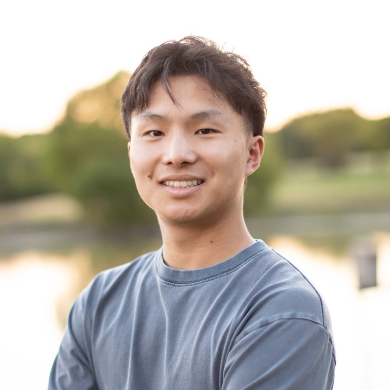 Sebastian Lee